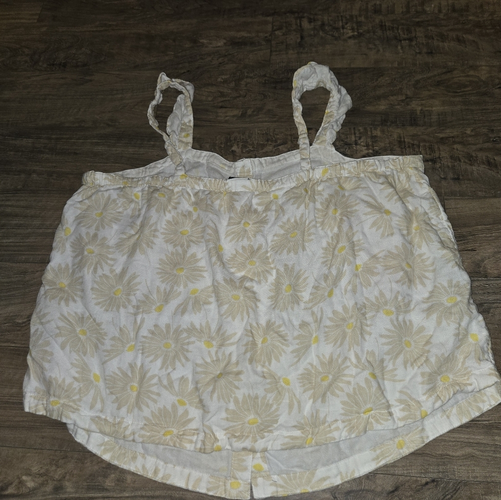 Torrid Tank Tops - Picture 5 of 7